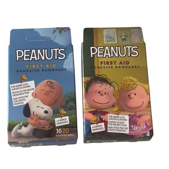 Peanuts Bandages 2 Boxes Band Kids Flexible First Aid Charlie Brown Snoopy New - Picture 2 of 6